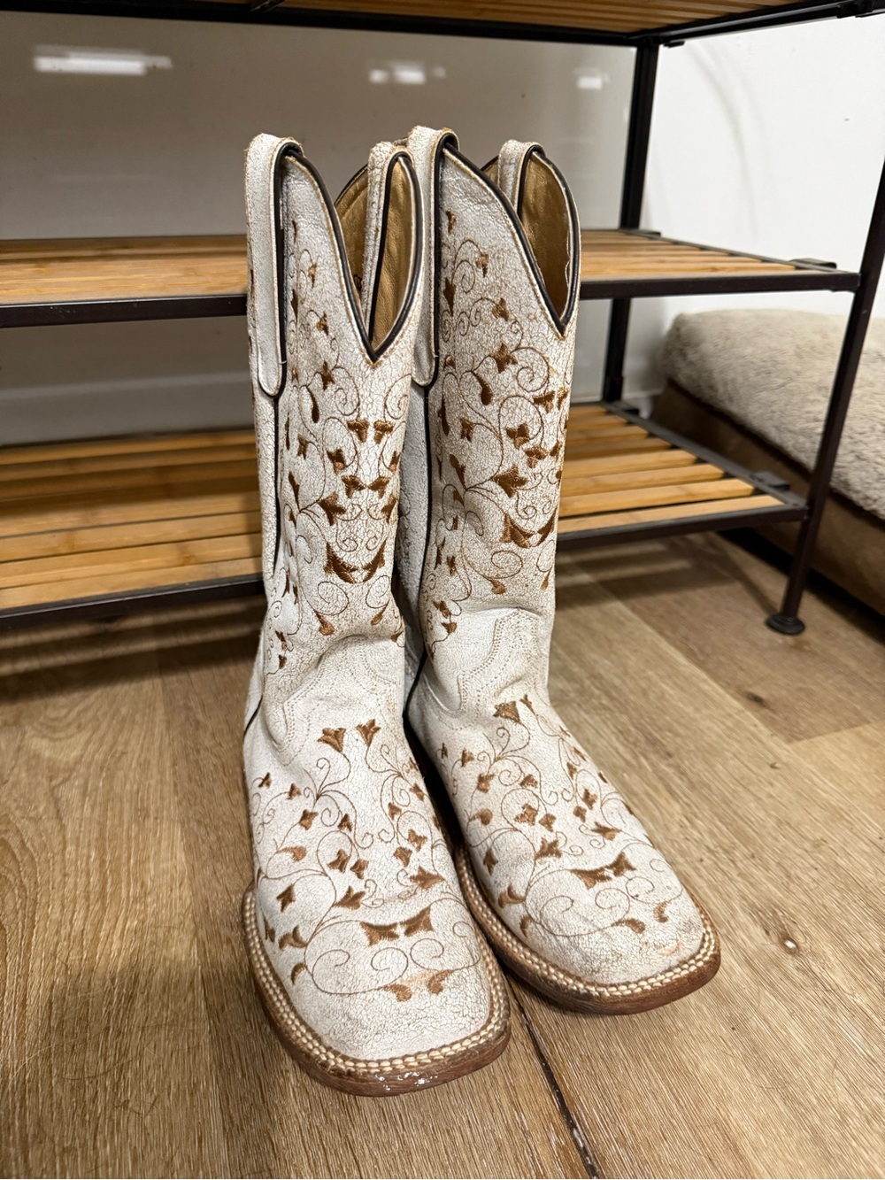 Ferrini Tan Leather Cowboy Boot Interior with White Pull Strap